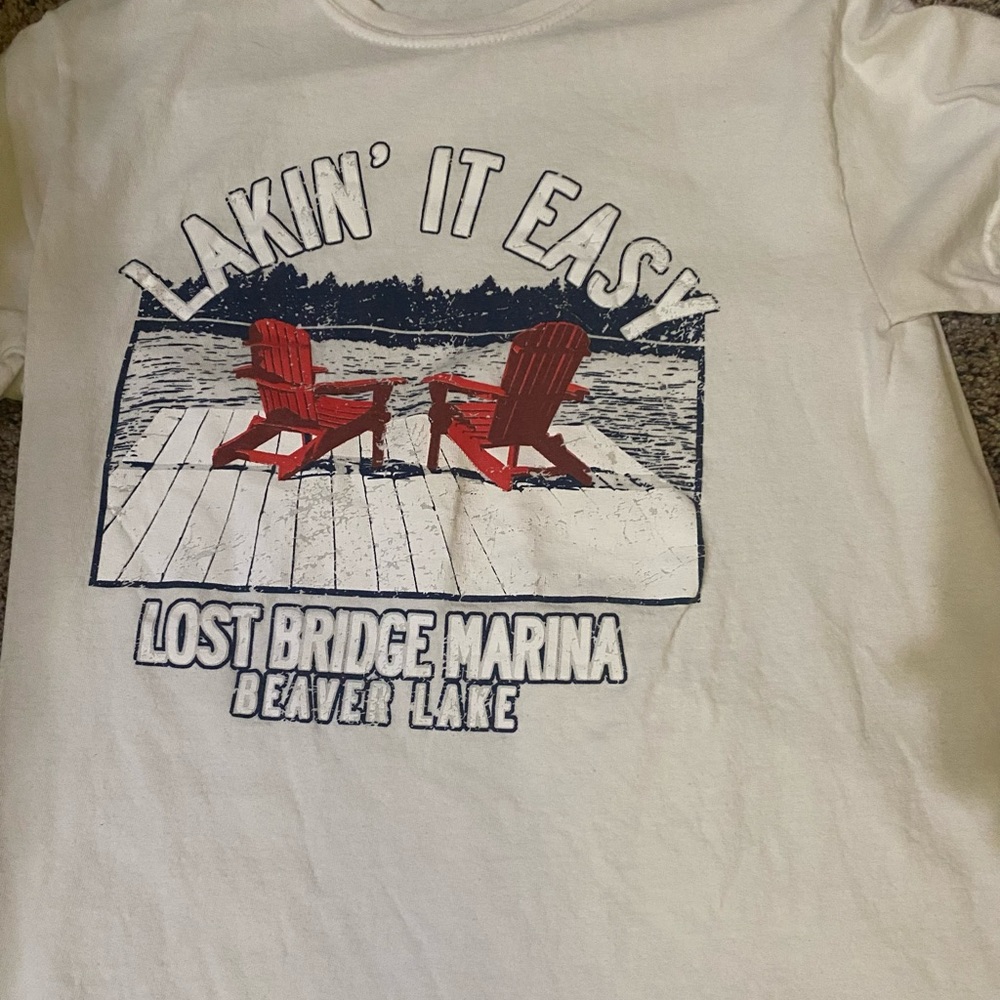 Lakin It Easy shirt